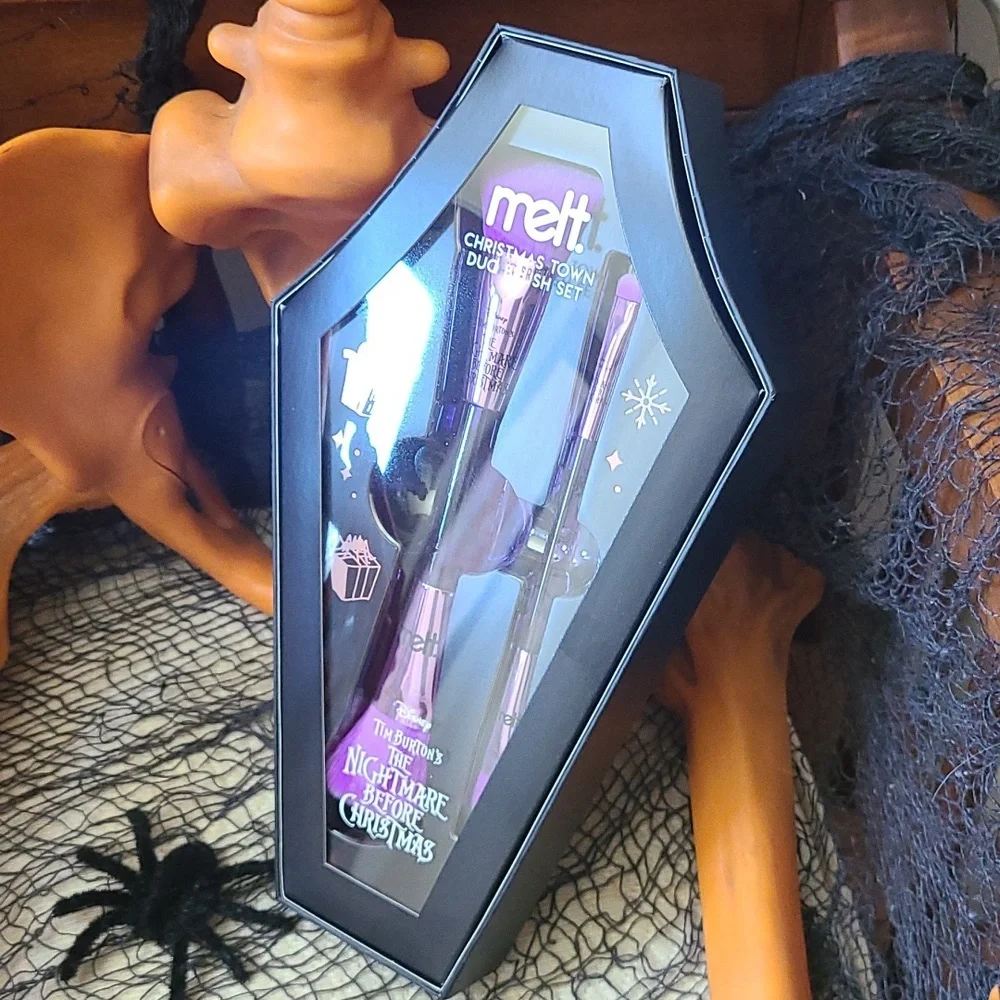 Nightmare Before Christmas Brush Set 🎄